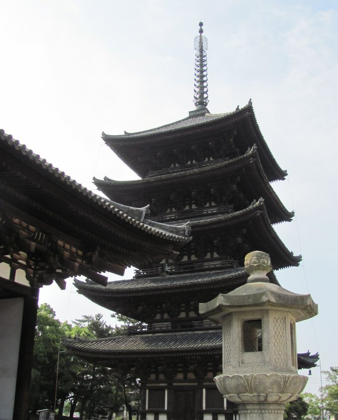 Kōfuku-ji pagoda. 
