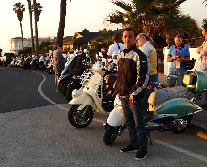 Hundreds of scooter join San Diego over the past weekend for San Diego's 1st Amerivespa