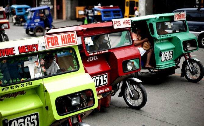 There's never a shortage of taxis in Bohol. 