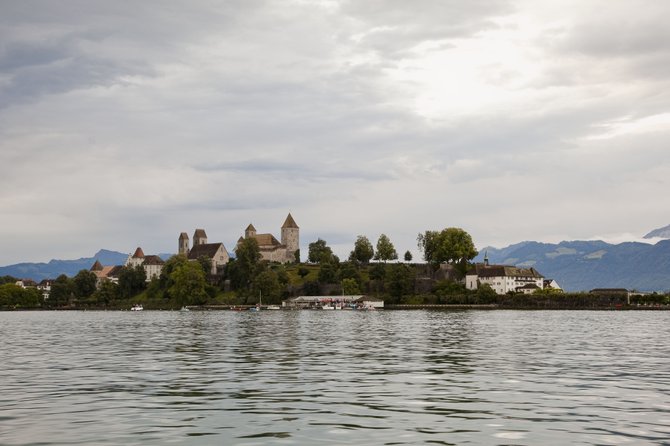 Rapperswil Castle dates back around 1220 and looms over the race start.