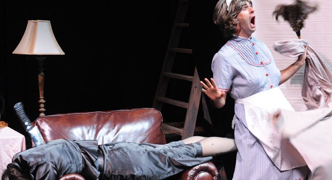 In The 39 Steps, Kelsey Venter and Jesse Abeel turn a Hitchcock classic into a madcap romp.
