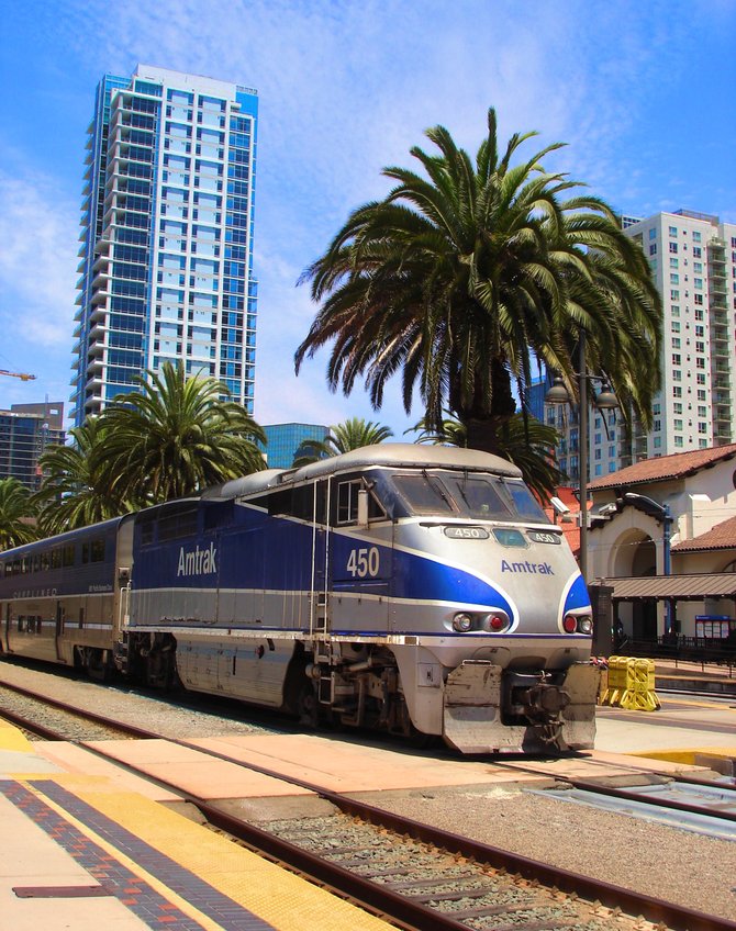 Downtown San Diego, image  by "Chartier"