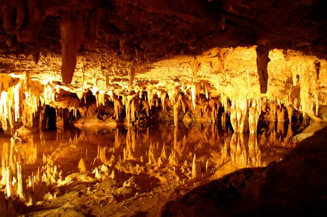 In the heart of the Luray Caverns, "Dream Lake" behaves like a reflecting pool, despite the shallowness of the water: At its deepest point, it measures only six inches.