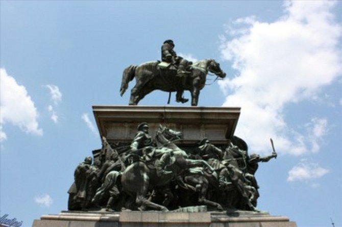 Statue at Sofia City Center