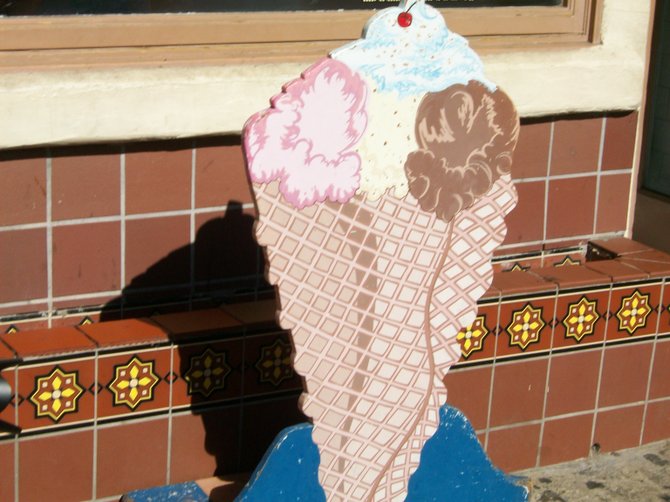 Big Olaf Ice Cream sign on Catalina Island.