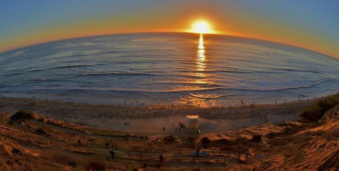 The sunsets this weekend were incredible! Here it is from Leucadia shot by San Diego Scenic Photography.