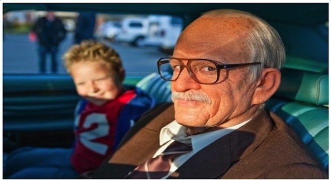 The irrepressible Irving Zisman (Johnny Knoxville) with slightly-addled 8 year-old grandson, Billy (Jackson Nicoll).

