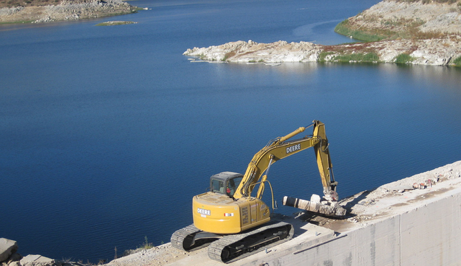 Preliminary work being done on San Vicente Reservoir dam-raise project, 2009