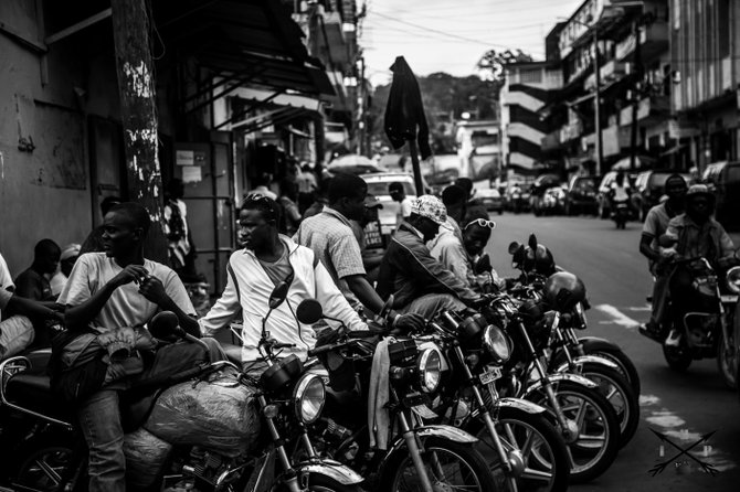 Ian Harrington Productions
Monrovia, Liberia Taxi Driver Corner 2013
