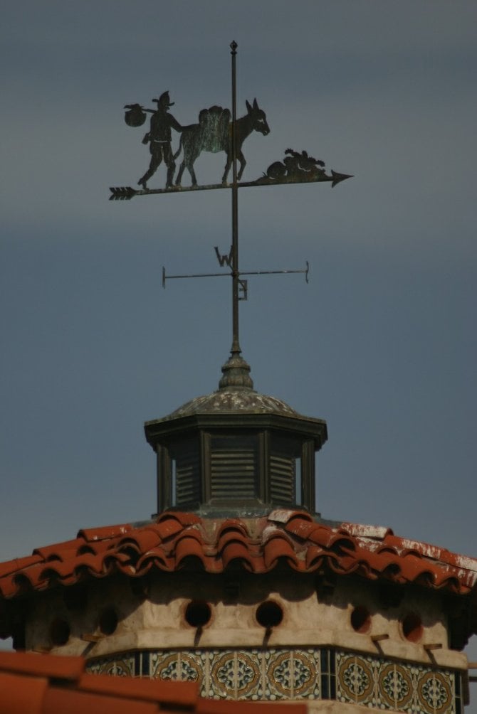 Scotty's weathervane