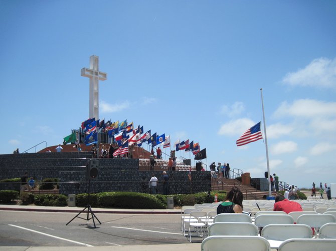 Veteran's Day observance at Mount Soledad.  The memorial before the order to remove the cross. 