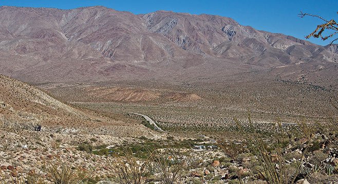 Note the white granite rocks for which the Tierra Blanca Mountains and Moonlight Canyon were named.
