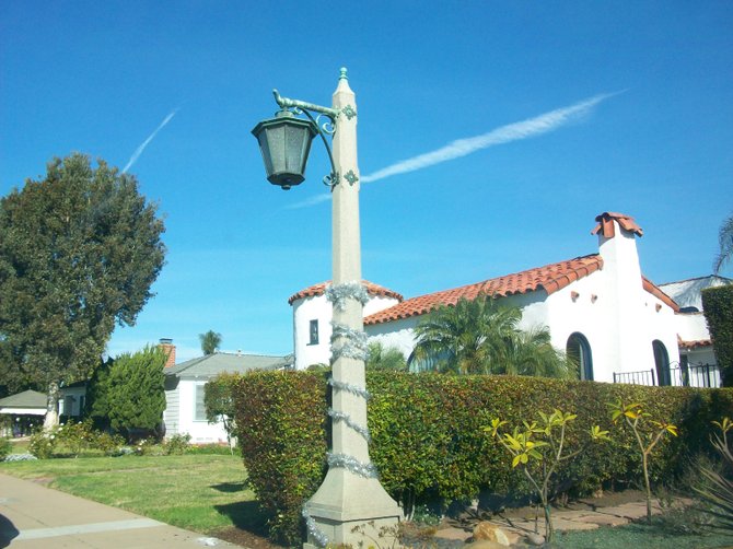 Festive light post during the holidays in Point Loma.