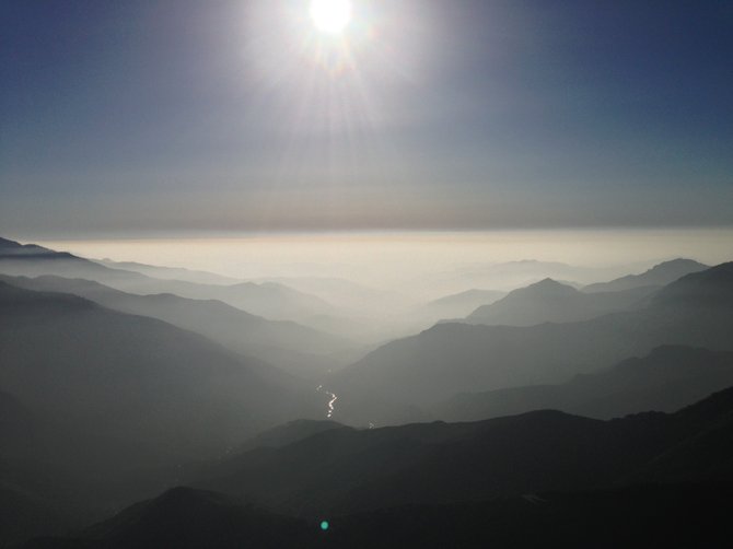 Breathtaking view at the top of Moro Rock Trail in Sequoia National Park.