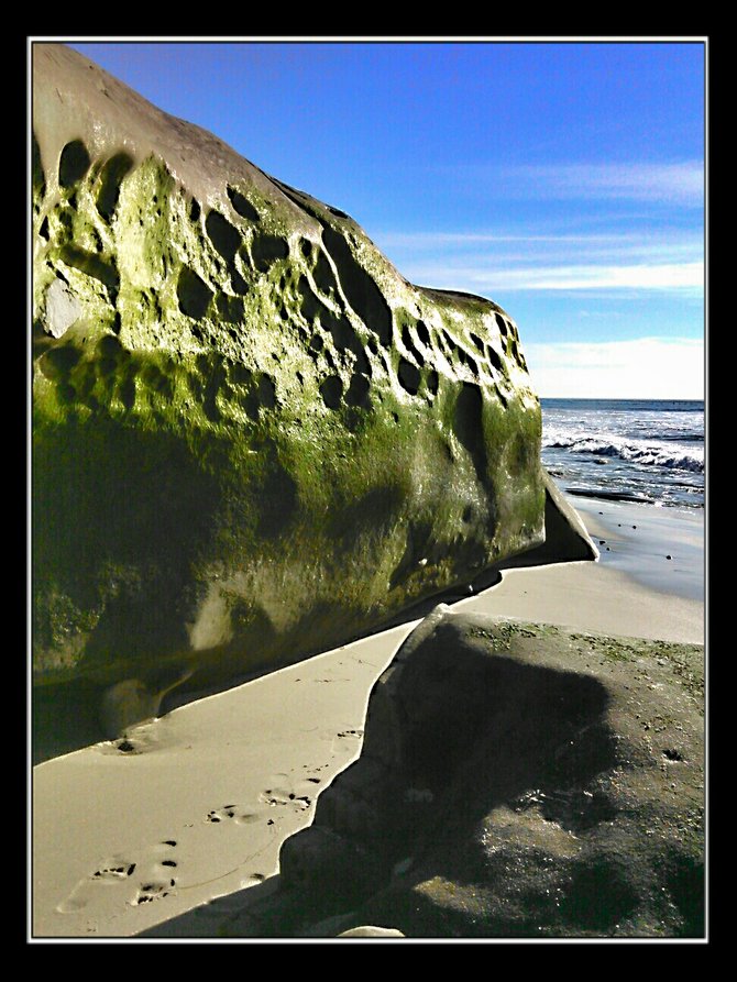 La jolla c.a! everytime that i go to this beautiful beach
i always find a new spot to take a picture!endless pictures spot
 it's great!!