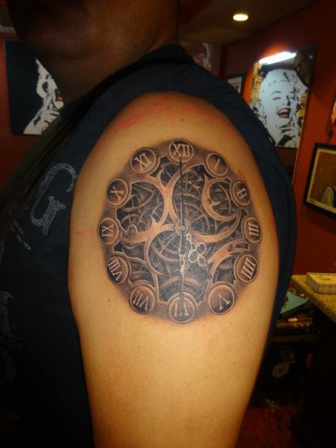 My name is Froyland Mendez, i'am 34 years old, San Diego Ca, This is my first tattoo.  It's in memory of my older brother Eduardo " LALOTE " Mendez who passed away on June 5th wich is the time on the tattoo, he was in a coma for 9 months, the clock represents his brain trying to catch up with time. He will always be remembered. This piece was made in MEXICALI BAJA CALIFORNIA by a great artist named Robin Carpio.  