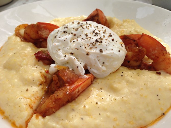 Prawns and grits with poached egg