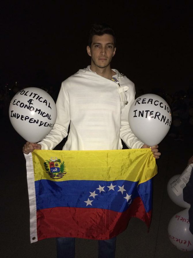 Venezuelan demonstrator