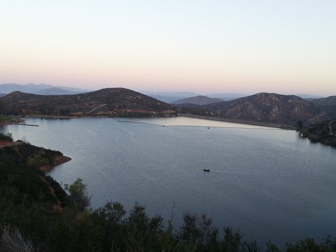 I was hiking Mt.Woodson trail  in Poway early one friday morning and this was the beautiful veiw of Lake Poway.
