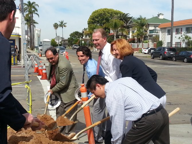 City officials break ground on 25th Street improvements