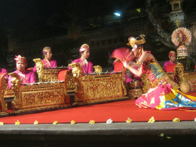 Play in Ubud, Bali