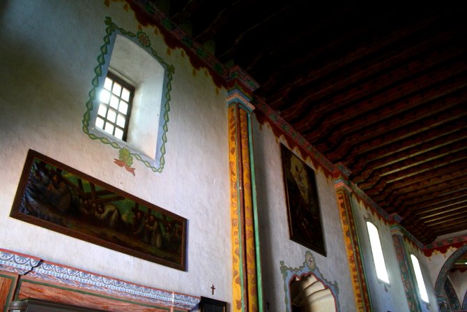 The mystery of mission lines (Oceanside, Mission San Luis Rey)