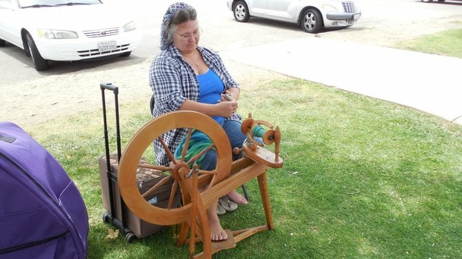 the quiet art of spinning