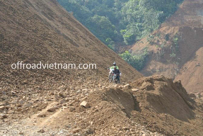 Riding motorbike in Vietnam is not easy but also not difficult if you know what to prepare and what to know. A website like http://vietnammotorbikerental.com should be good to check out about planning your trip.