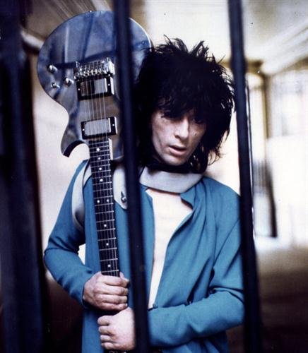Johnny Thunders tribute Chinese Rocks rocks the Tin Can for the man's birthday on Tuesday.