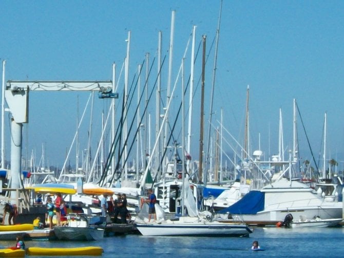 Harbor Police catch up to sailing scofflaws.