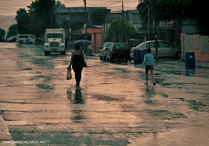 Neighborhood Photos
TIJUANA,BAJA CALIFORNIA
Rainy day in Tijuana /Dia lluvioso en Tijuana