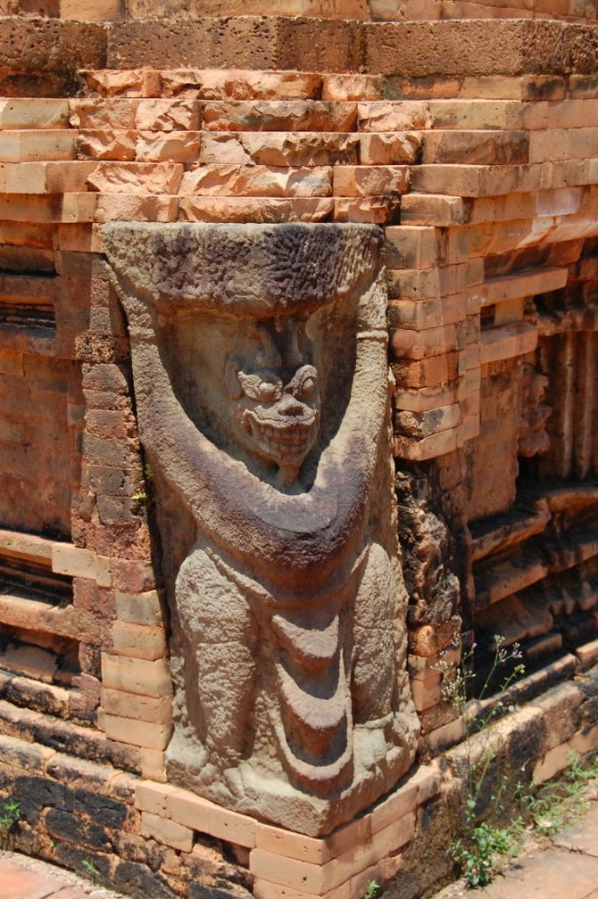 A gargoyle at the Mỹ Sơn ruins.