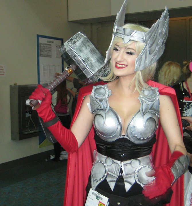 Thor as a woman