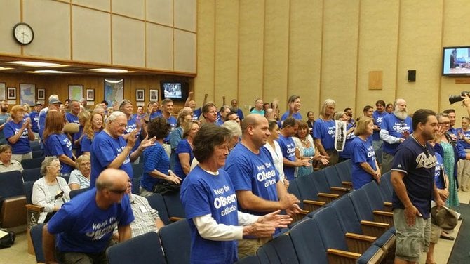 Obceans protests changes in community plan