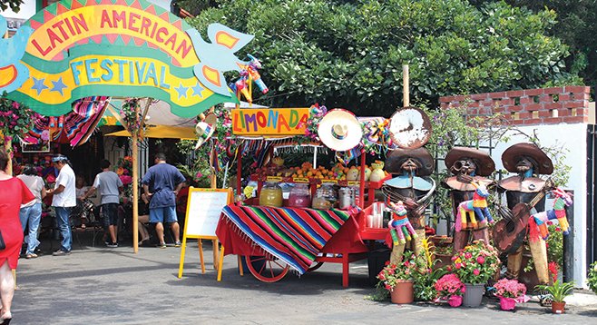 Mata Ortiz Pottery Market