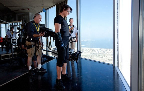 Elswit and Cruise on the set of Mission: Impossible — Ghost Protocol.