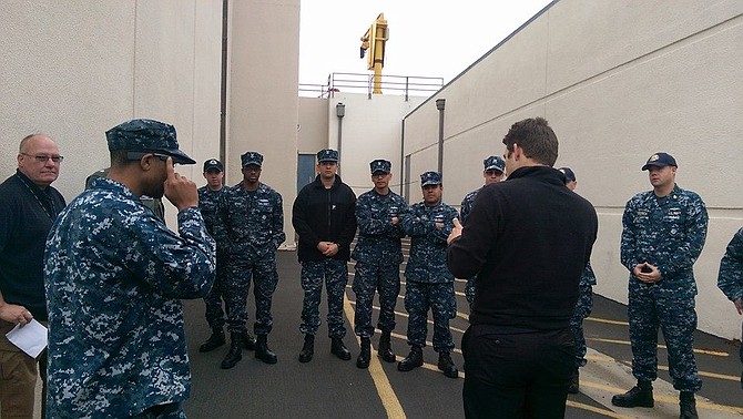 Navy crew watches Google Glass demonstration
