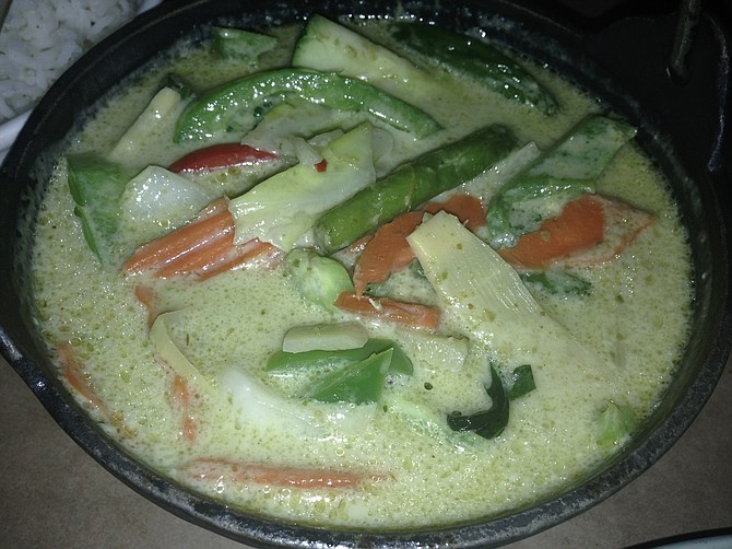 Green vegetable curry at Rama