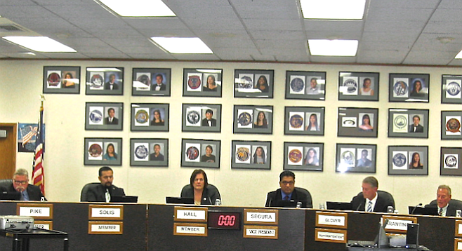 Newly elected Sweetwater trustees 