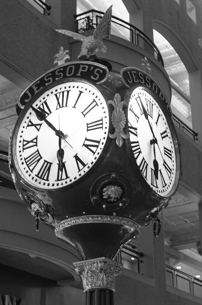 The Big Clock at Horton Plaza