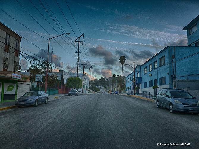 Neighborhood Photos/Pictures of a Town
TIJUANA,BAJA CALIFORNIA
Ensenada Avenue in Colonia Cacho,Tijuana,BC /Avenida Ensenada en Colonia Cacho,Tijuana,BC