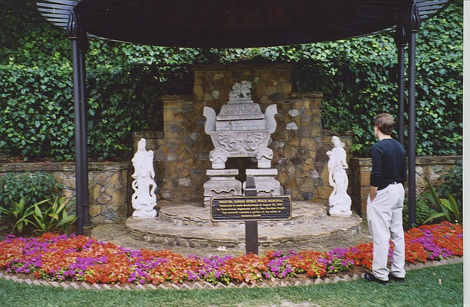 Gandhi World Peace Memorial, Lake Shrine, Pacific Palisades