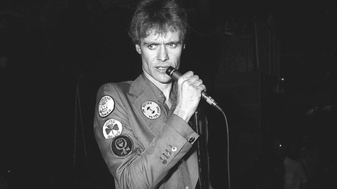Casbah & Co. pay tribute to Hollywood impresario Kim Fowley on Saturday.