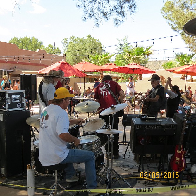 This was the 3rd Annual Jacumba Blues Festival. The weather was fantastic, as always. It was not too crowded and not too loud. Just about perfect. It was all part of the Stinko de Mayo celebration. Remember, Stinko de Mayo is celebrated the entire month of May!!!!!