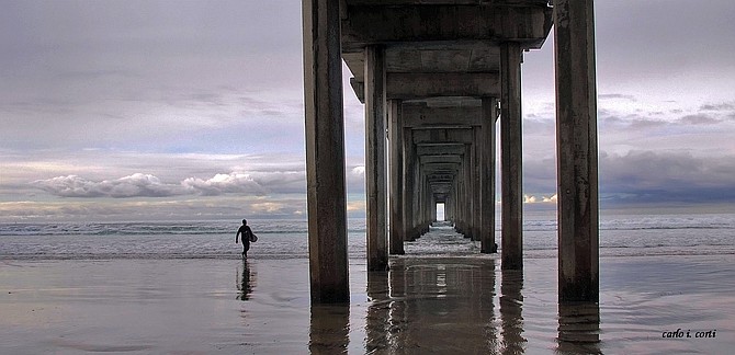 In famous La jolla scrips pier on a regular day wating for a good wave!!