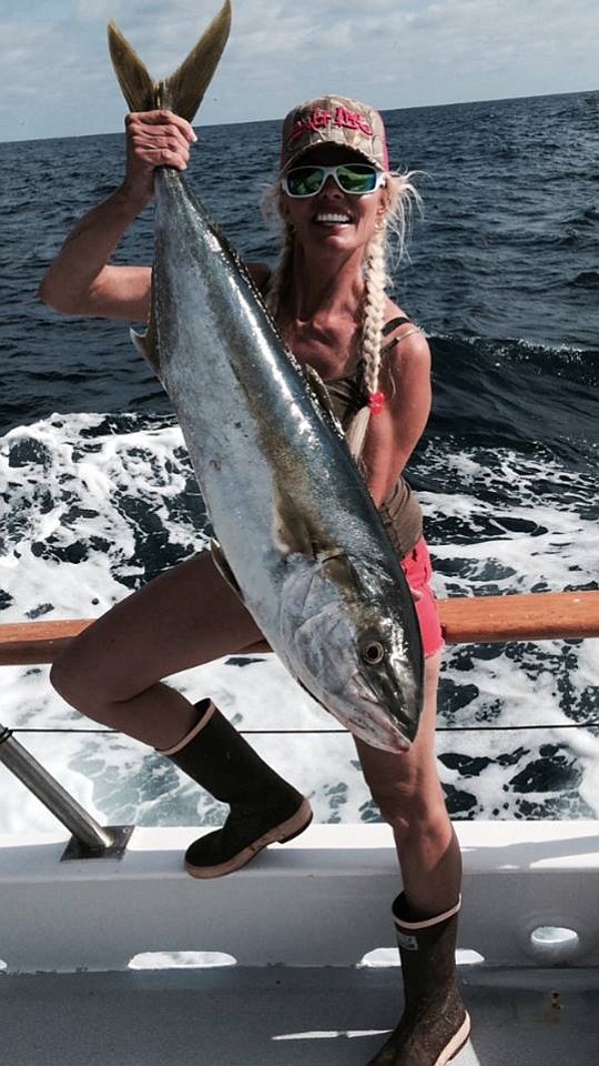 Katharina Eckert with a nice Coronado Island yellowtail caught aboard the Mission Belle.