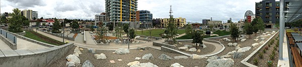 New urban park covering entire block that encompasses the Pinnacle high-rise
