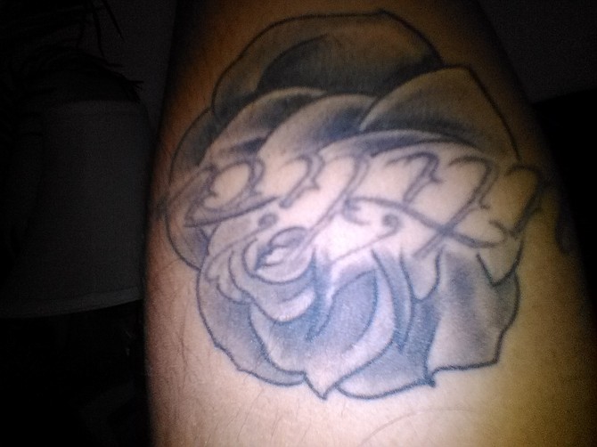 This Flower represents all the pain that my mother went throw. Here name is in the middle to show that she always look after us.
Tattoo of flower was done at Firefly Downtown San Diego CA,
Mom Name was done by street artist 