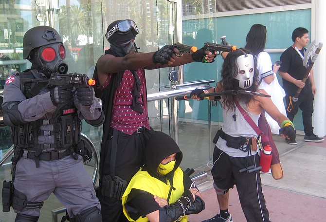 cosplayer group