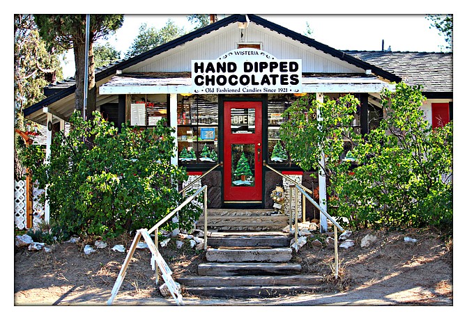 Hand dipped chocolate strawberries, homemade chocolate turtles with nuts, homemade taffy, you can find anything for your sweet tooth here at the Wisteria Cottage in Jacumba, CA.  A few minutes to the East from San Diego, CA.
"it's a Vilma!"  
